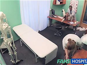 FakeHospital medic gets wondrous patients cooch moist